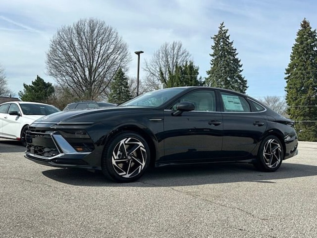 Used 2026 Hyundai Sonata SEL Sport Sedan