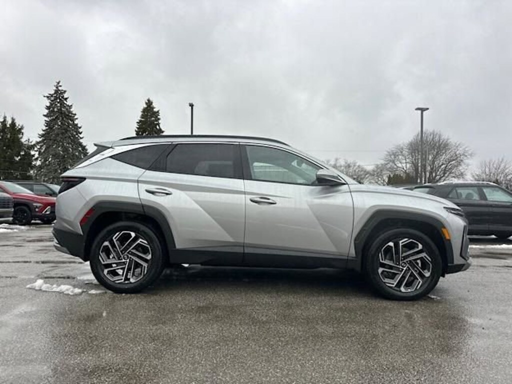 New 2026 Hyundai Tucson Hybrid Limited SUV