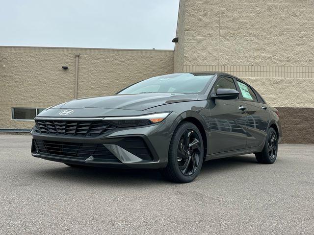 2026 Hyundai Elantra 2.0 SEL Sport IVT's photo