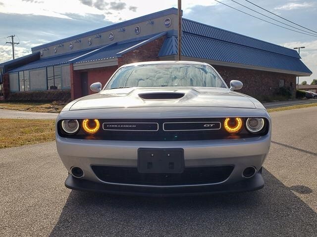 2023 Dodge Challenger GT photo 2
