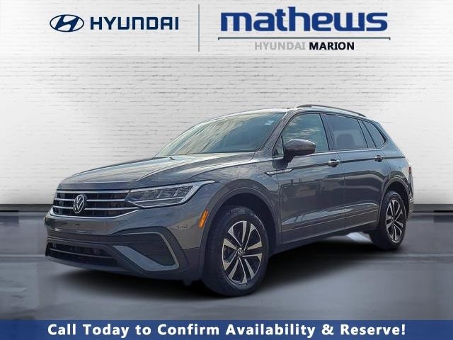 2024 Volkswagen Tiguan S's photo