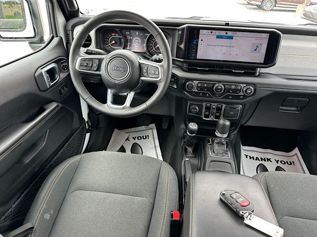 2025 Jeep Wrangler 4-Door Sahara - Photo 19