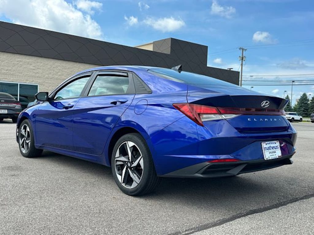 Used 2023 Hyundai Elantra SEL Sedan