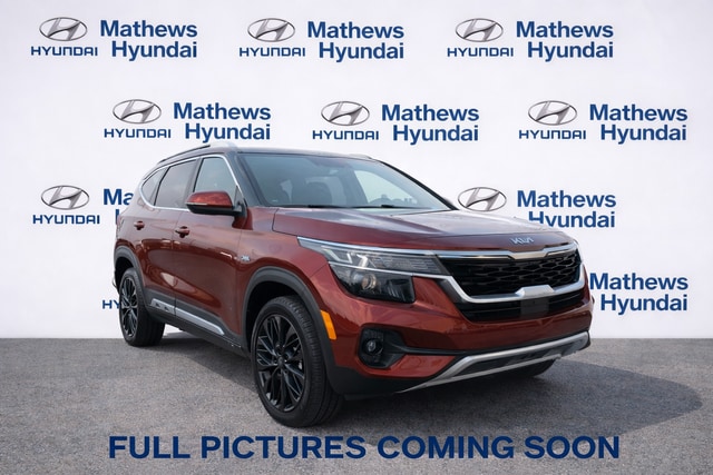 2022 Kia Seltos Nightfall