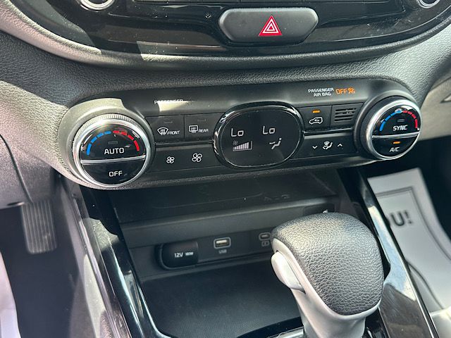 2023 Kia Soul S - Photo 26