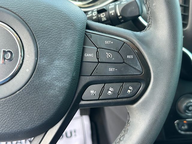 2020 Jeep Cherokee Trailhawk - Photo 25