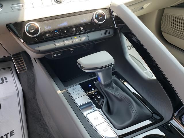 2025 Hyundai Elantra Blue - Photo 8
