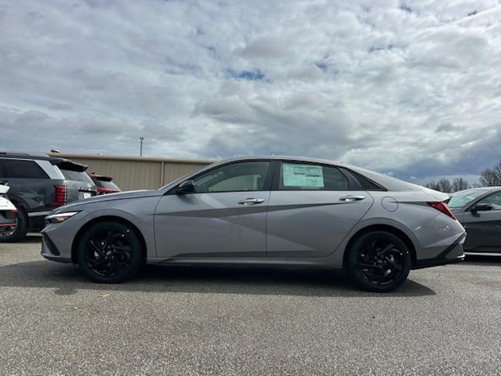 New 2026 Hyundai Elantra SEL Sport Sedan