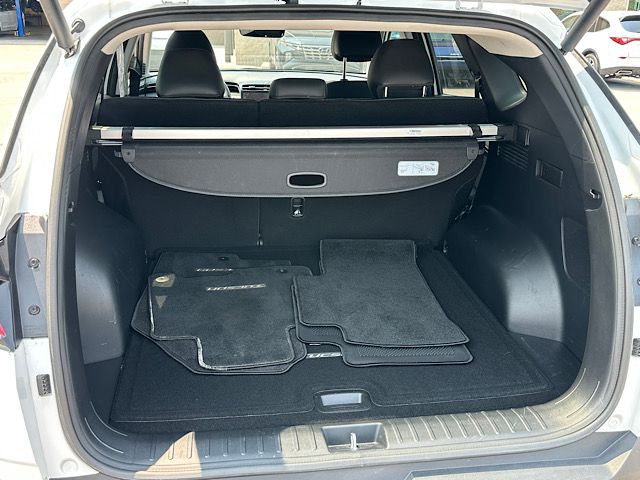 2022 Hyundai Tucson Limited - Photo 14