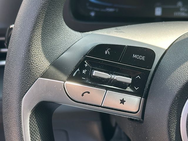 2024 Hyundai Elantra SE - Photo 24