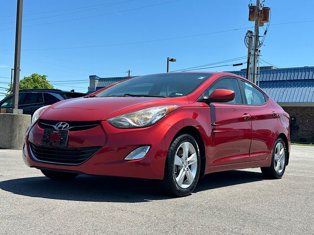 2013 Hyundai Elantra 1.8 GLS M/T's photo