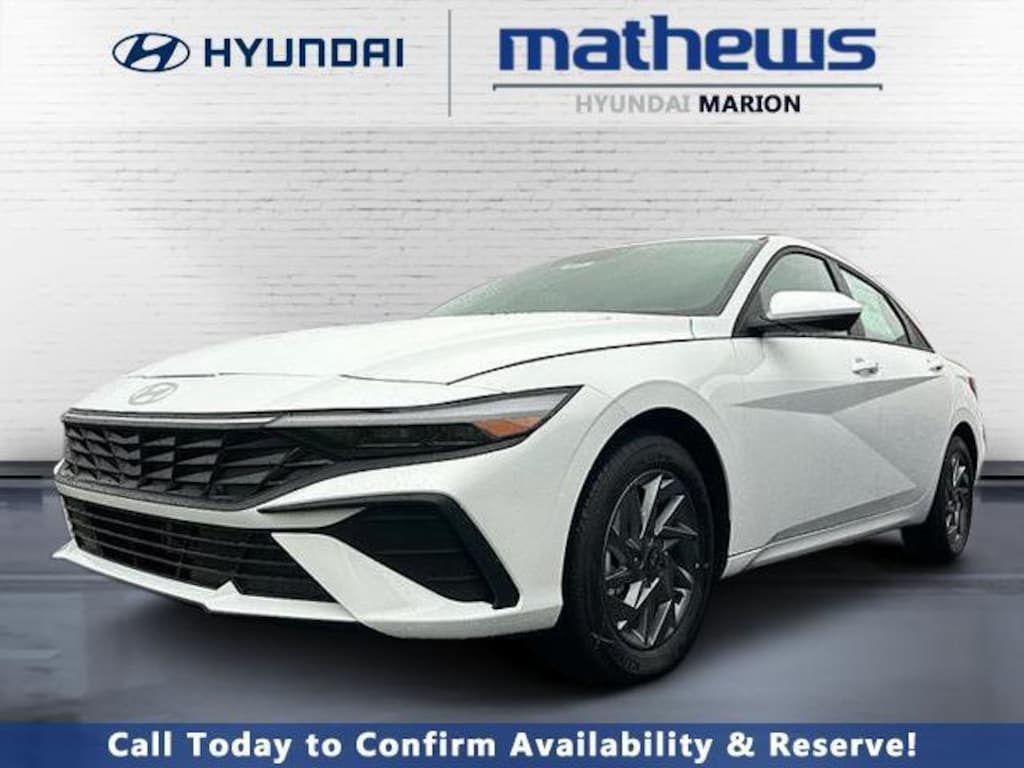 New 2025 Hyundai Elantra Hybrid Blue Sedan