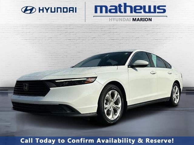 2023 Honda Accord LX's photo