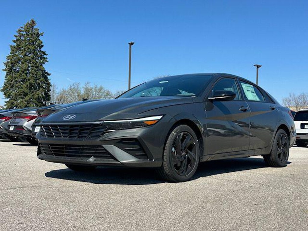 New 2026 Hyundai Elantra SEL Sport Sedan