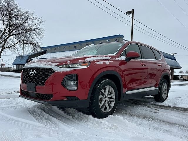2019 Hyundai Santa Fe SE's photo