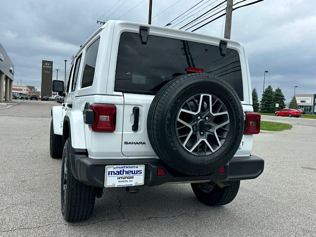2025 Jeep Wrangler 4-Door Sahara - Photo 5