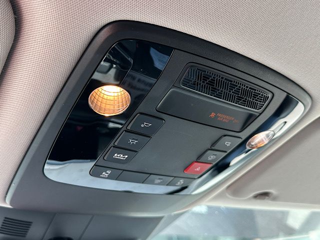 2026 Kia Carnival LXS - Photo 29