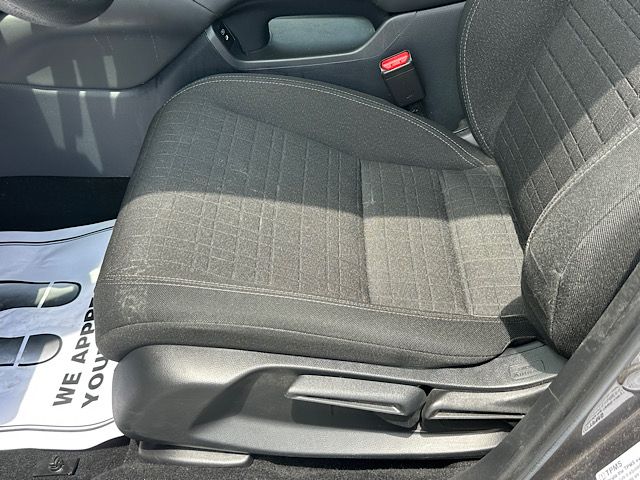 2025 Honda HR-V LX - Photo 16