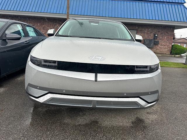 2024 Hyundai Ioniq 5 Limited photo 2