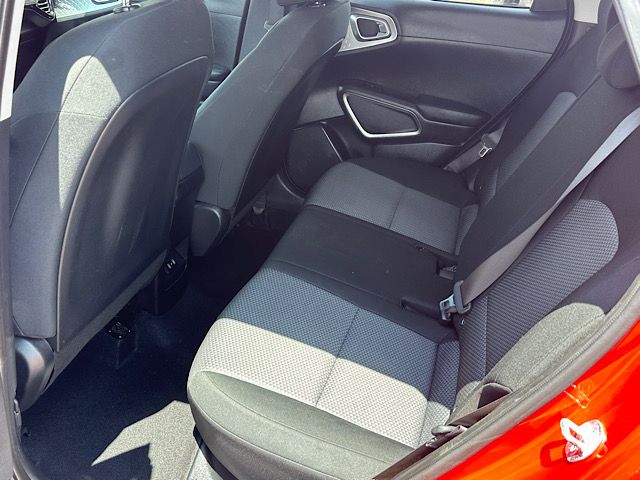2023 Kia Soul S - Photo 16