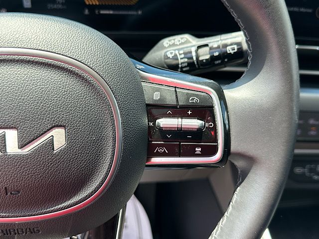 2026 Kia Carnival LXS - Photo 24