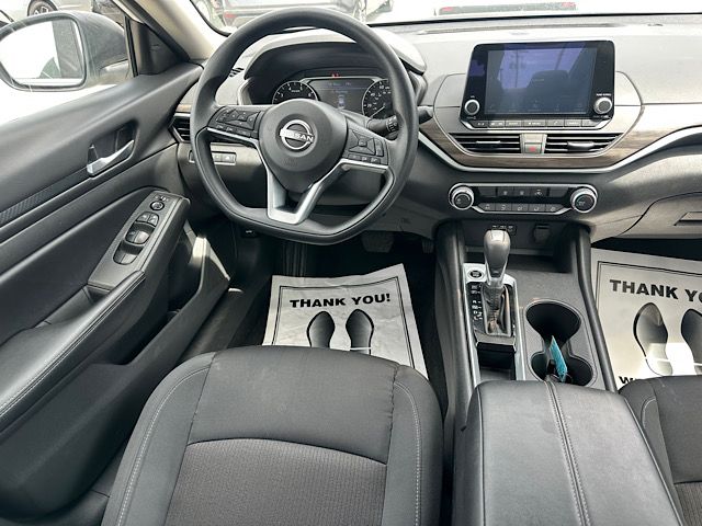 2025 Nissan Altima SV - Photo 20