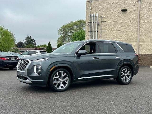 Used 2022 Hyundai Palisade Limited with VIN KM8R5DHE4NU459883 for sale in Marion, OH
