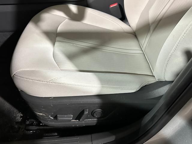 2025 Hyundai Sonata Hybrid SEL - Photo 9