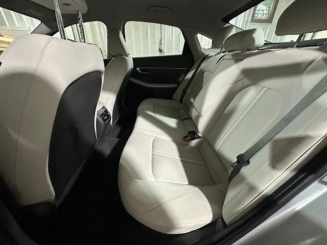 2025 Hyundai Sonata Hybrid SEL - Photo 13