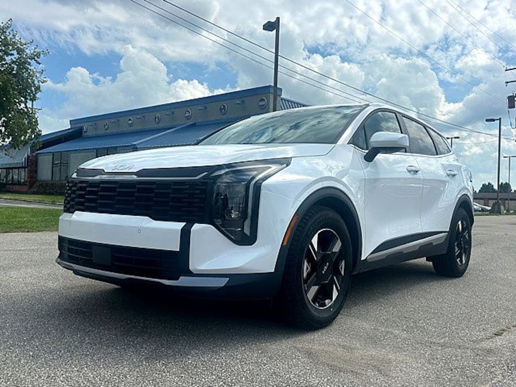 Used 2026 Kia Sportage LX SUV