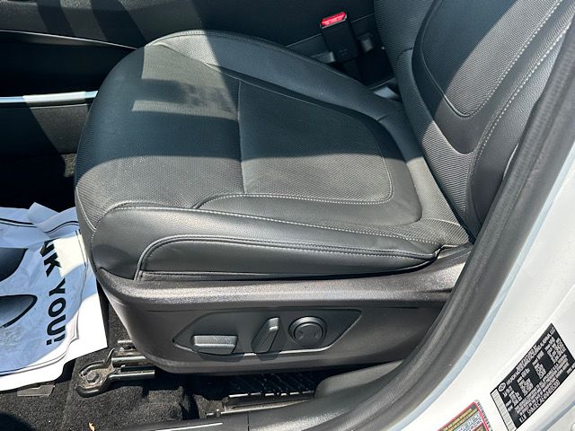 2022 Hyundai Tucson Limited - Photo 15