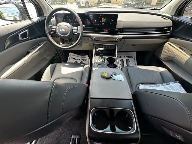 2026 Kia Carnival LXS - Photo 26