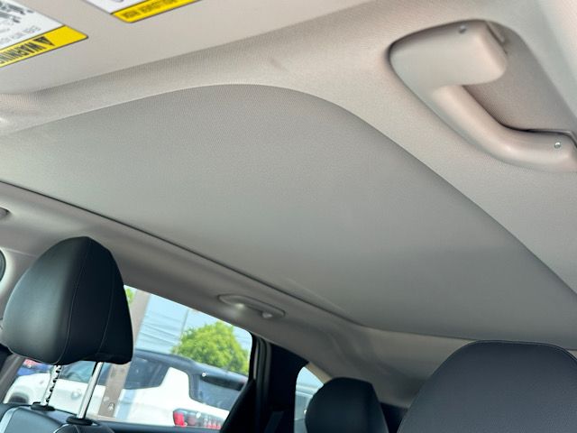 2022 Hyundai Tucson Limited - Photo 16