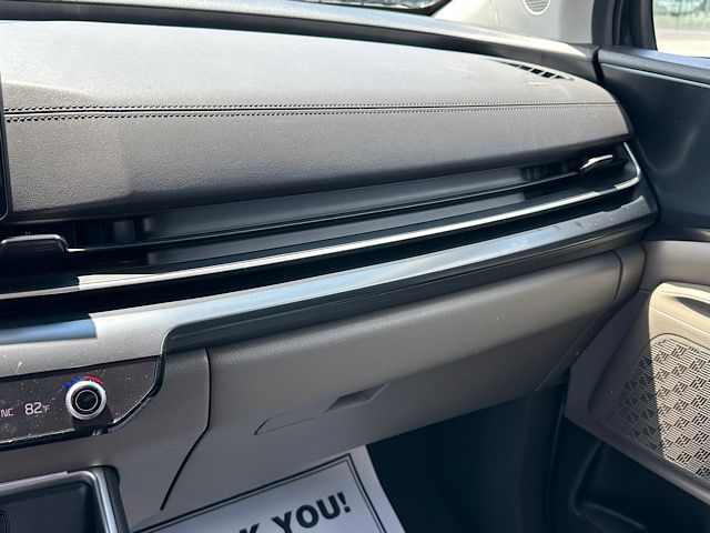 2026 Kia Carnival LXS - Photo 28