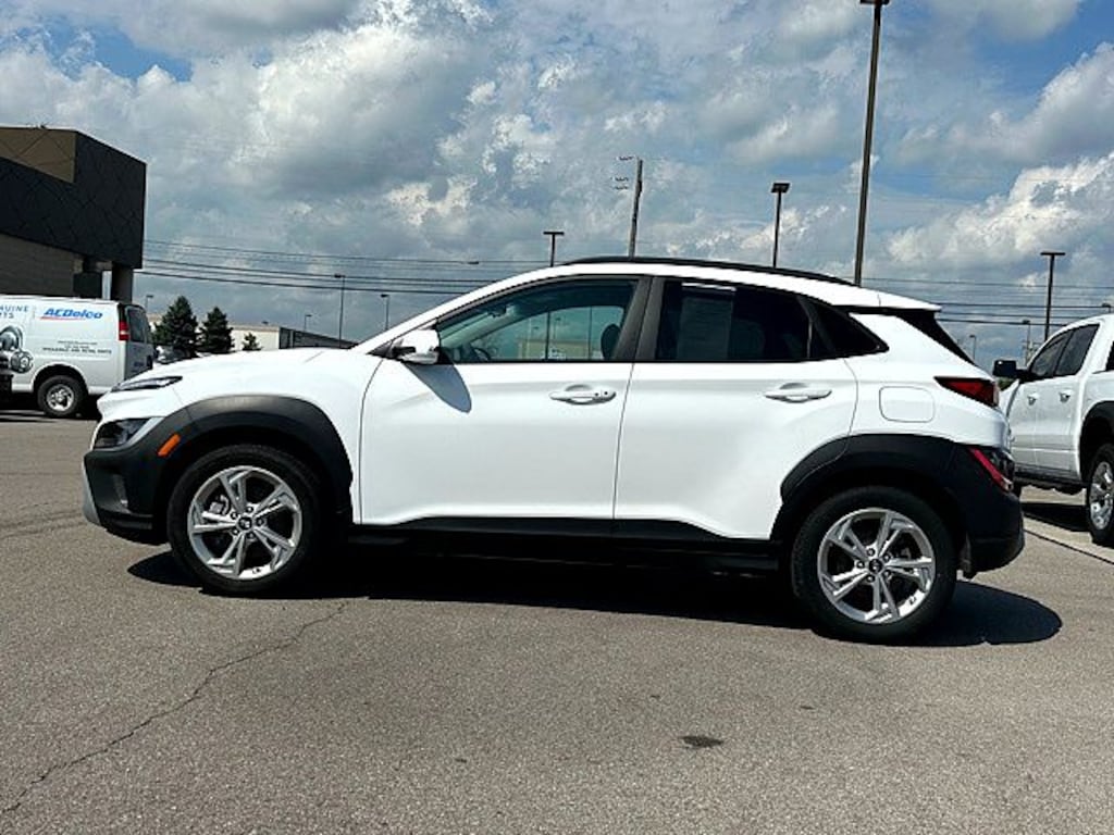Used 2023 Hyundai Kona SEL SUV