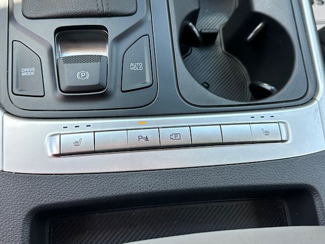 2026 Kia Carnival LXS - Photo 23