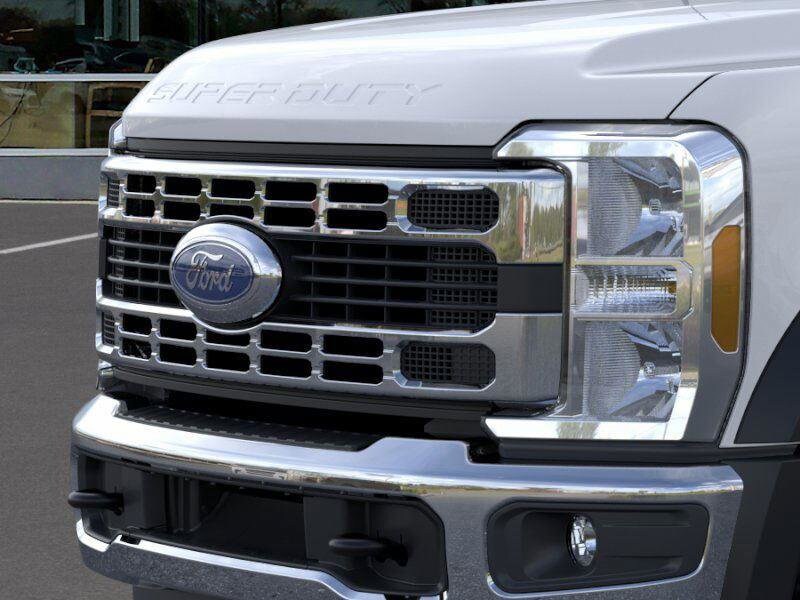 2026 Ford F-450 Super Duty Chassis Cab XL - Photo 17