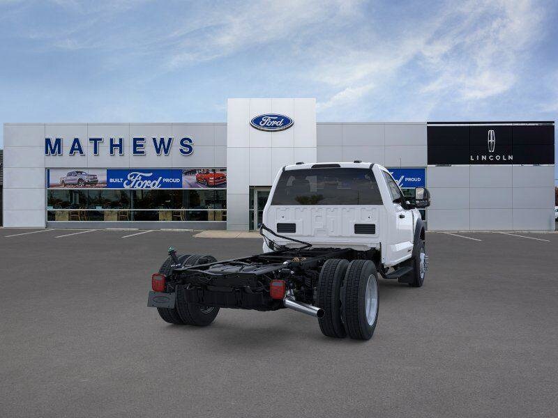 2026 Ford F-450 Super Duty Chassis Cab XL - Photo 8