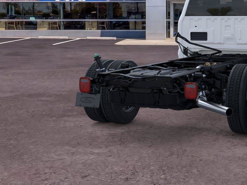 2026 Ford F-450 Super Duty Chassis Cab XL - Photo 21