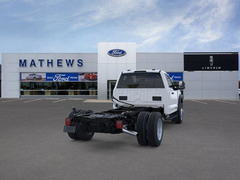2026 Ford F-450 Super Duty Chassis Cab XL - Photo 8