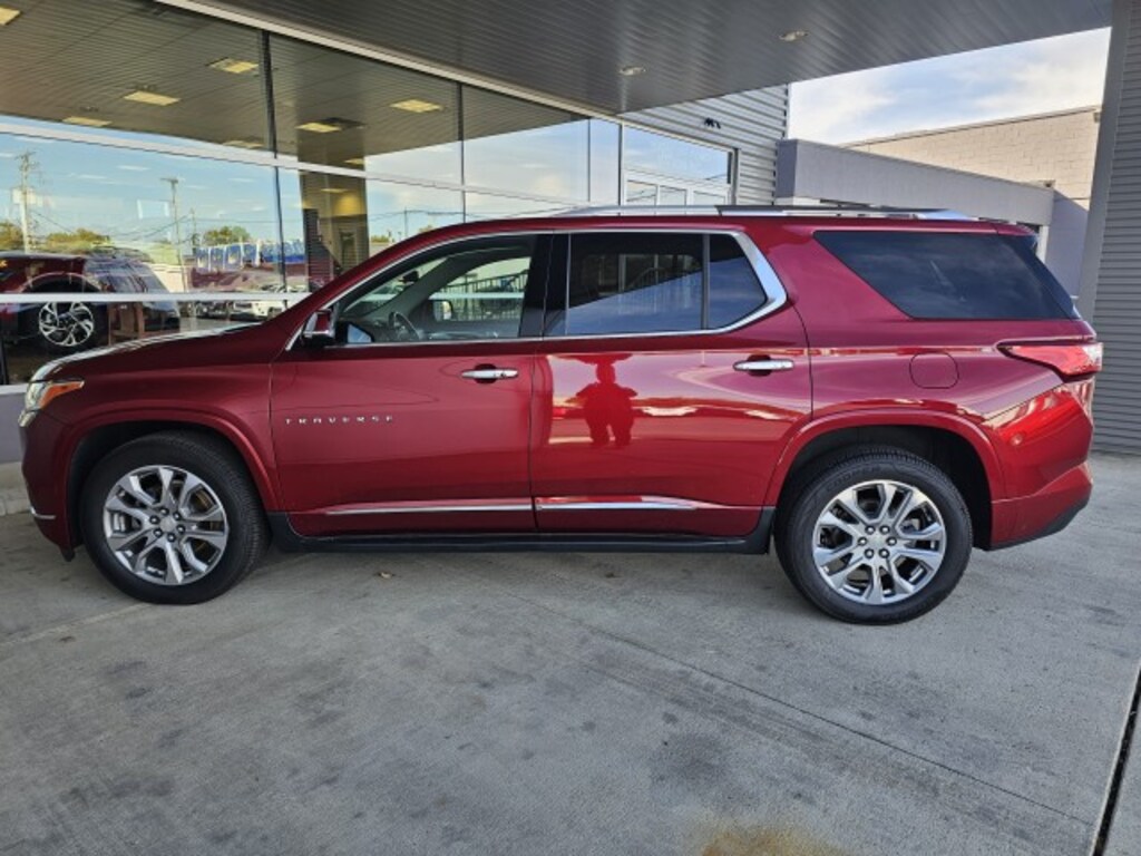 Used 2018 Chevrolet Traverse Premier SUV