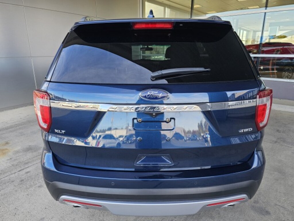Used 2017 Ford Explorer XLT SUV