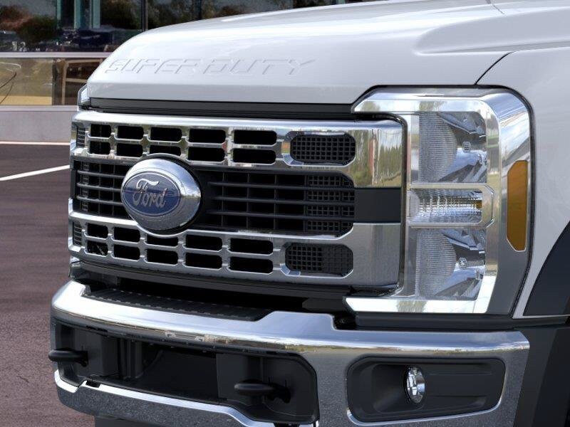 2026 Ford F-450 Super Duty Chassis Cab XL - Photo 17