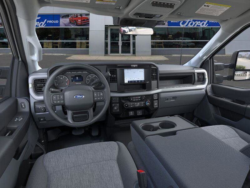 2026 Ford F-450 Super Duty Chassis Cab XL - Photo 9