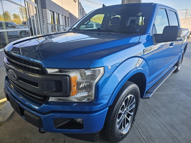 2020 Ford F-150 XLT's photo