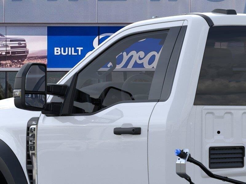 2026 Ford F-450 Super Duty Chassis Cab XL - Photo 20