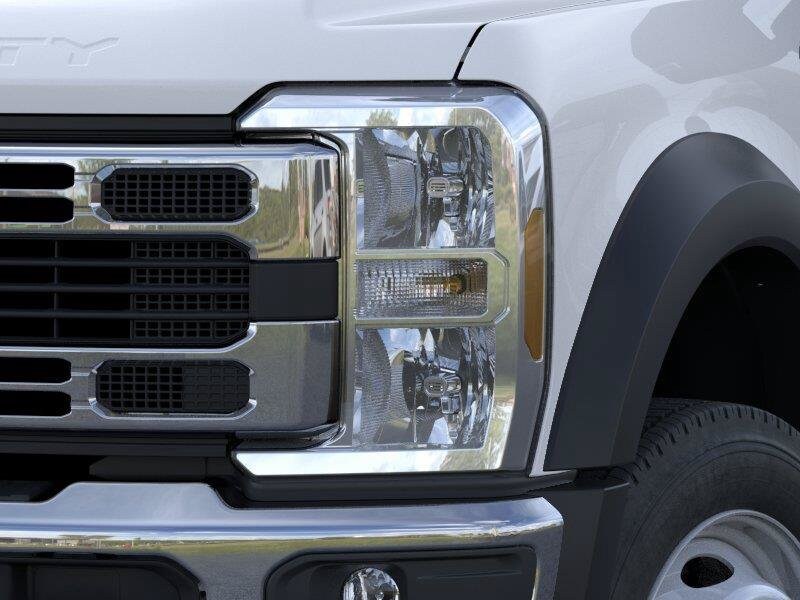 2026 Ford F-450 Super Duty Chassis Cab XL - Photo 18