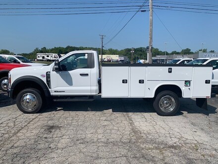 2024 Ford F-450 Chassis Truck Regular Cab