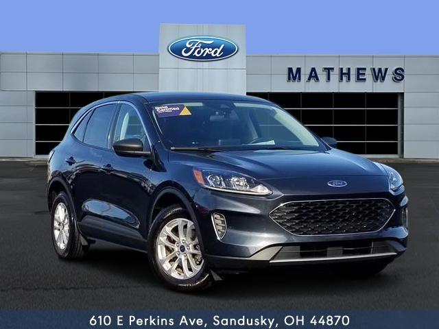 2022 Ford Escape SE's photo