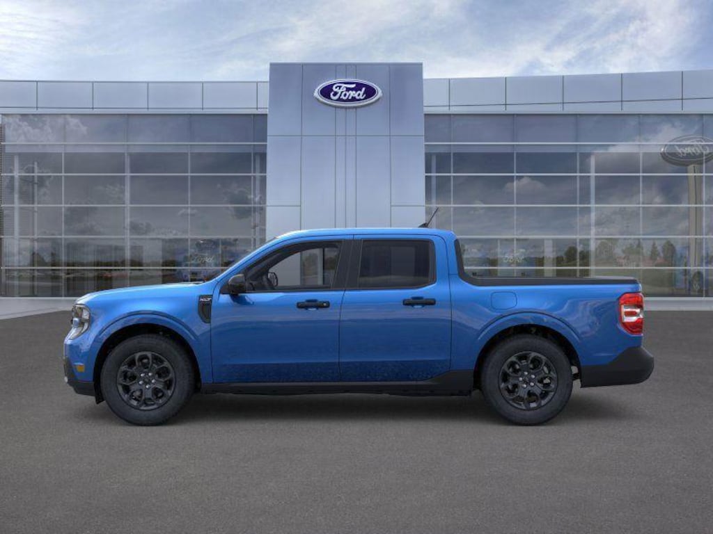 New 2025 Ford Maverick XLT SuperCrew